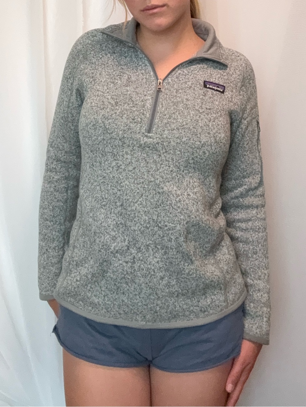 Patagonia Light Gray Heather Quarter-Zip Fleece Pullover